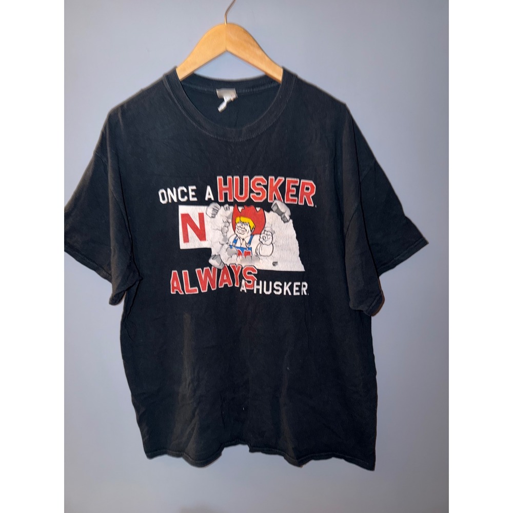 Summit Sportswear Nebraska Cornhuskers Herbie Husker Black Graphic T-Shirt XL